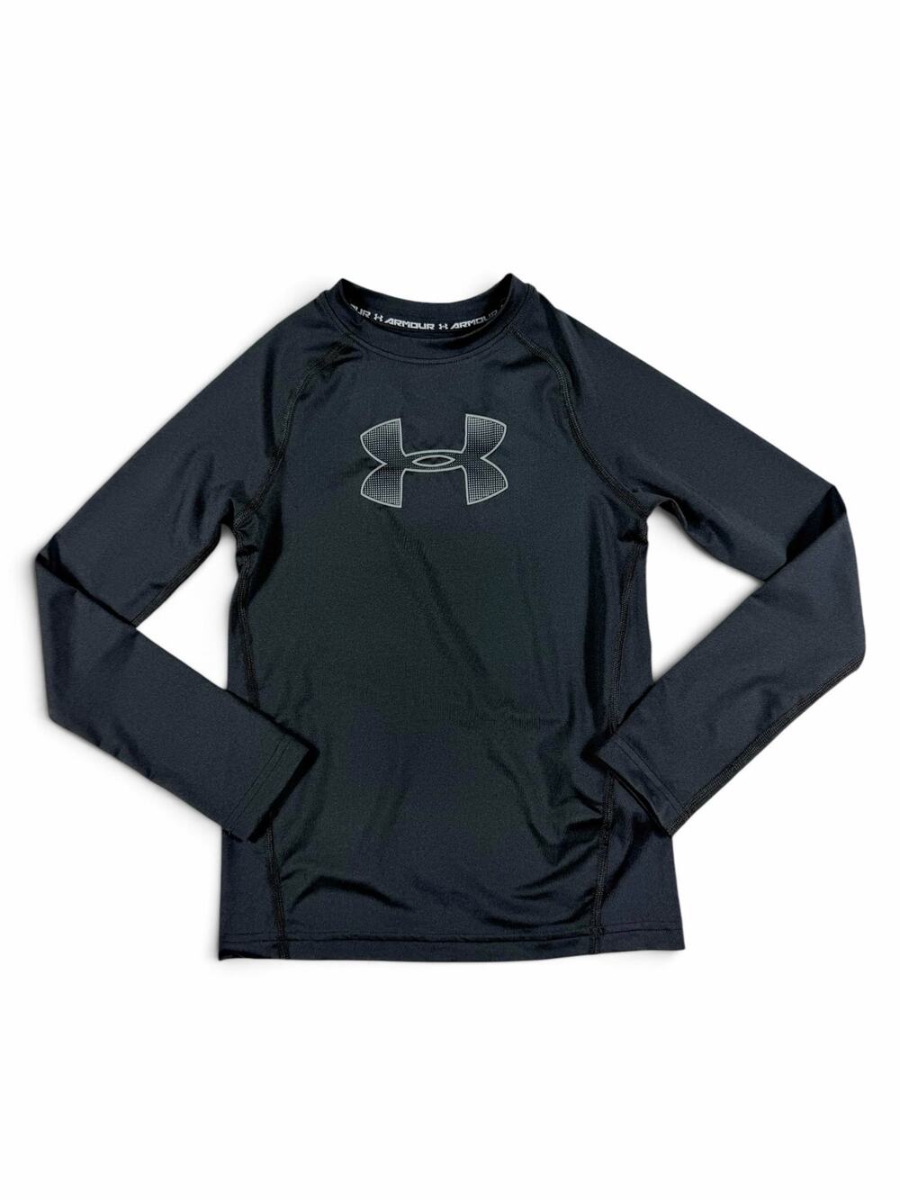 NEW Under Armour HeatGear Armour Fitted Long Sleeve Black Youth Small size 8